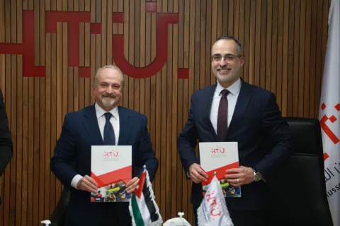 توقيع مذكرة تفاهم بين بورصة عمّان وجامعة الحسين التقنية 